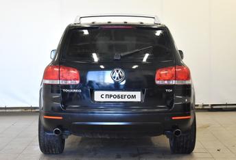 Volkswagen Touareg, I