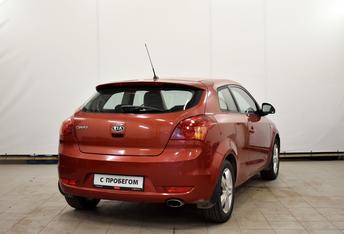 Kia Ceed, I