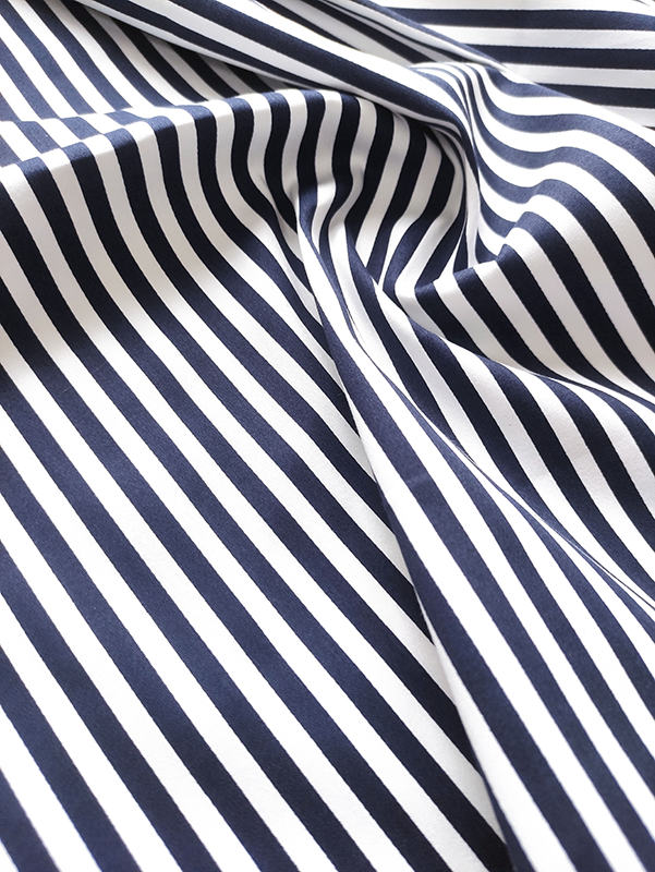 kakaia-tkan-lucse-dlia-muzskoi-rubaski-razbiraemsia-v-detaliax