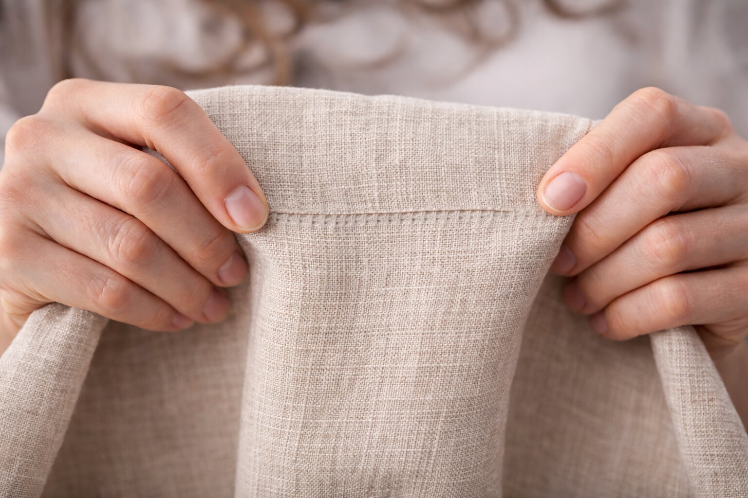 dolevaia-nit-cto-eto-takoe-kak-opredelit-na-tkani