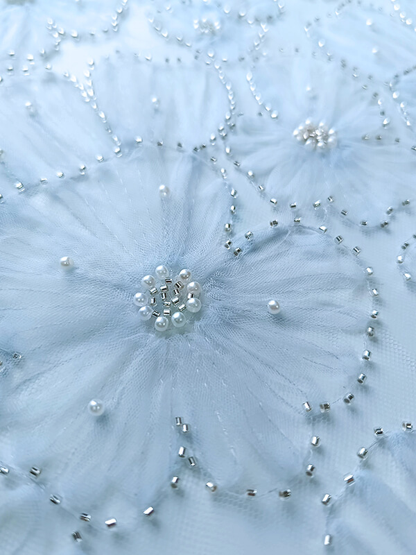 Сетка с бисером и цветами "Бледно- голубой"