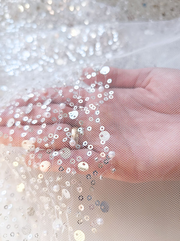 Сетка с пайетками и бисером "Белый с серебром " Z