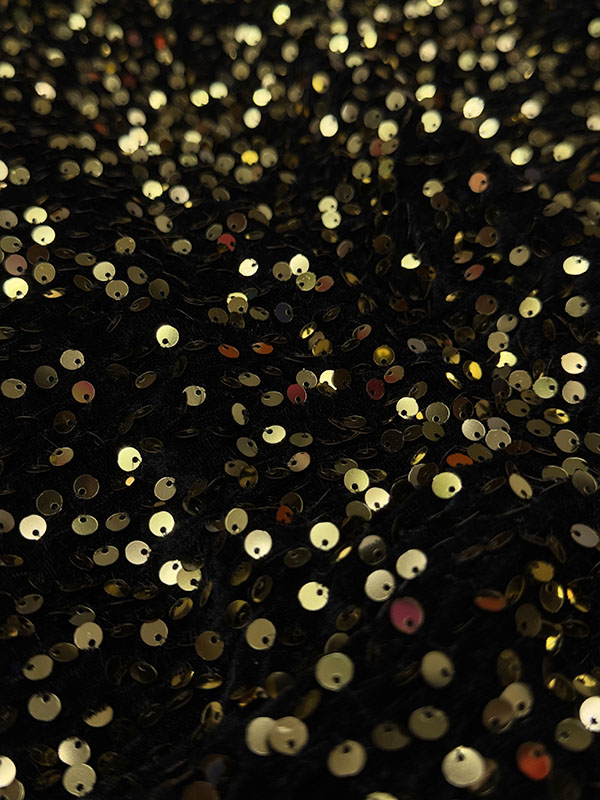 Бархат гладкий "Черный" с золотыми пайетками