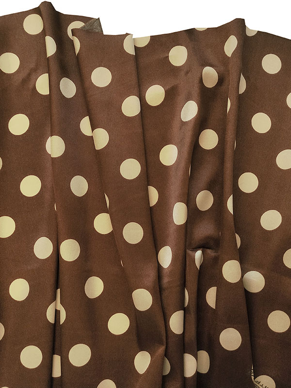 Атлас молочный шоколад в бежевый горошек кр