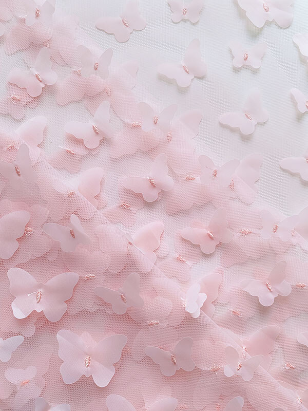 Сетка с 3D бабочками "Пудра"