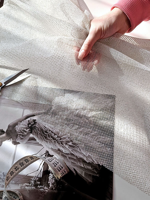 Фатин с глиттером "Молочный"