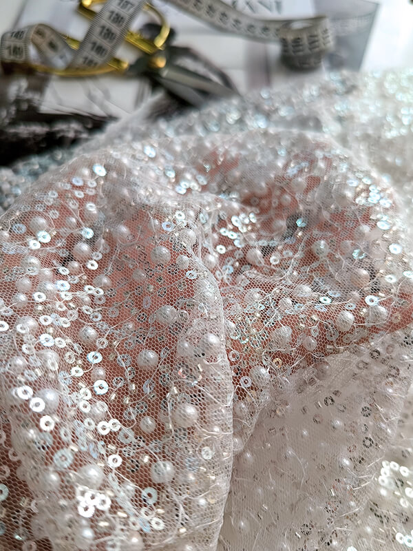 Сетка с пайетками и бисером премиальная "Молочный"