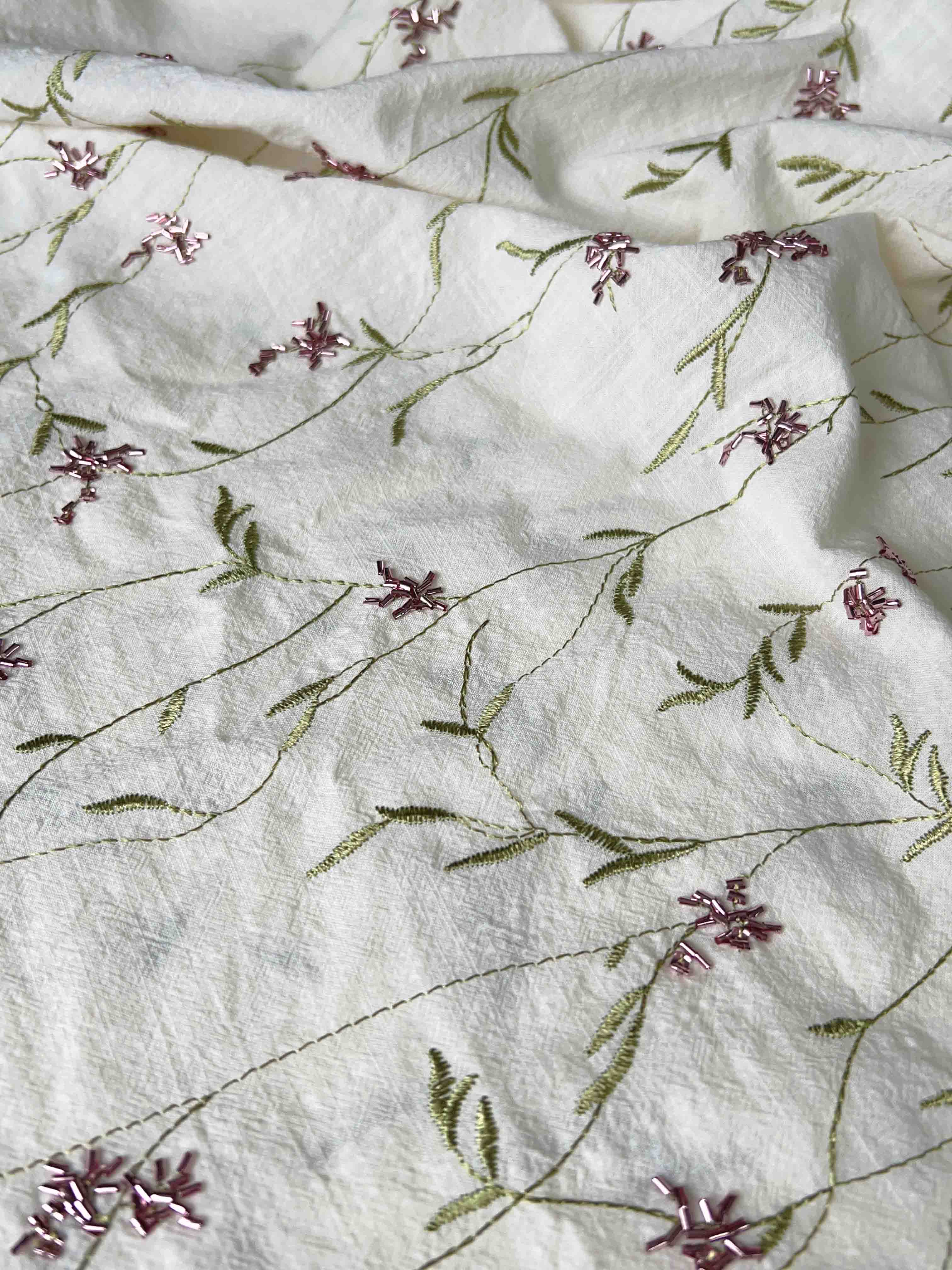 Лён с вышивкой "Полевые цветы"