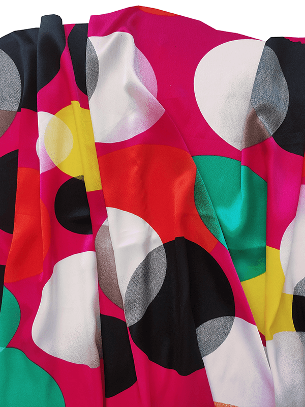 Атлас фуксия "Яркие шары"