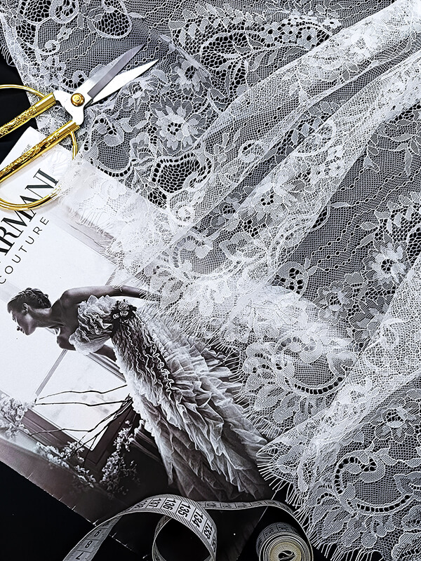 Кружево шантильи "Молочное" узор 3 (купон 3 метра)