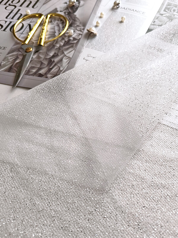 Еврофатин Luxe "Молочный" с серебристым глиттером