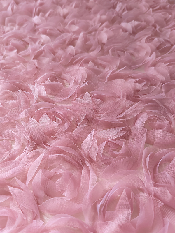 Сетка с цветами розы "Пудра"