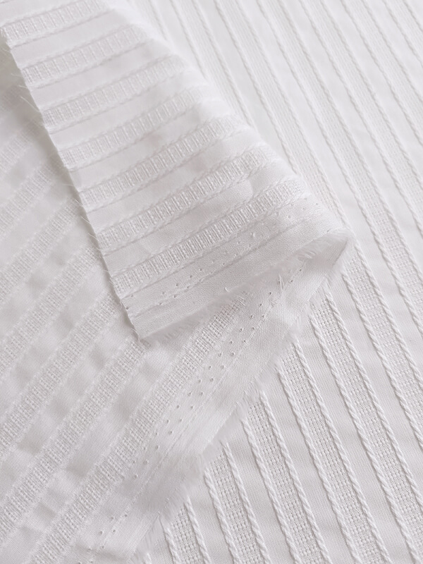 Батист фактурный полосы "Белый"