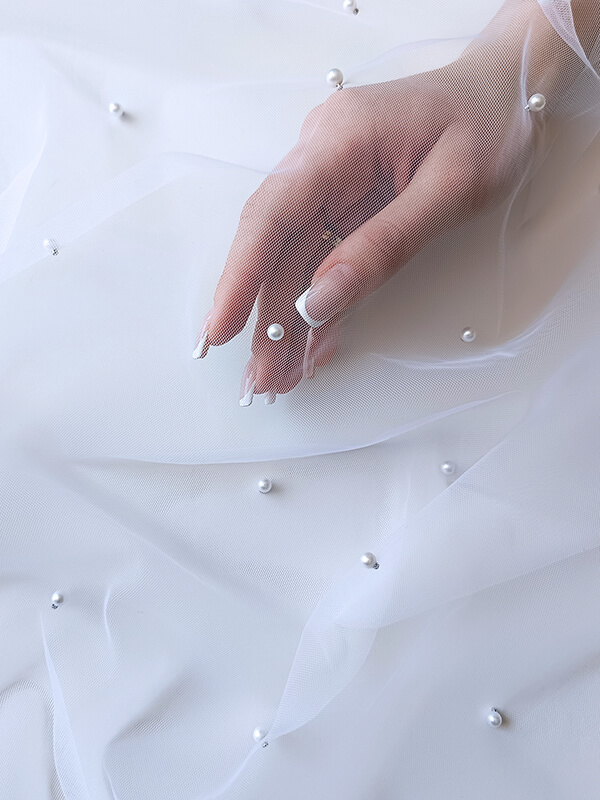 Фатин с бусинами "Белый"