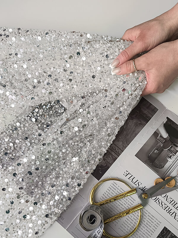 Сетка с пайетками и бисером Адель "Молочный"