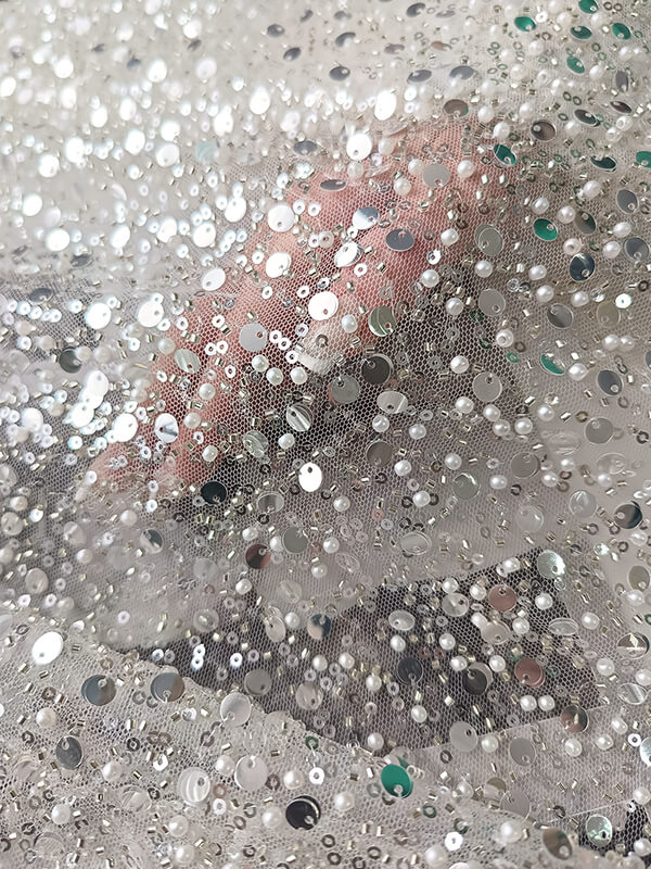Сетка с пайетками и бисером Адель "Молочный"