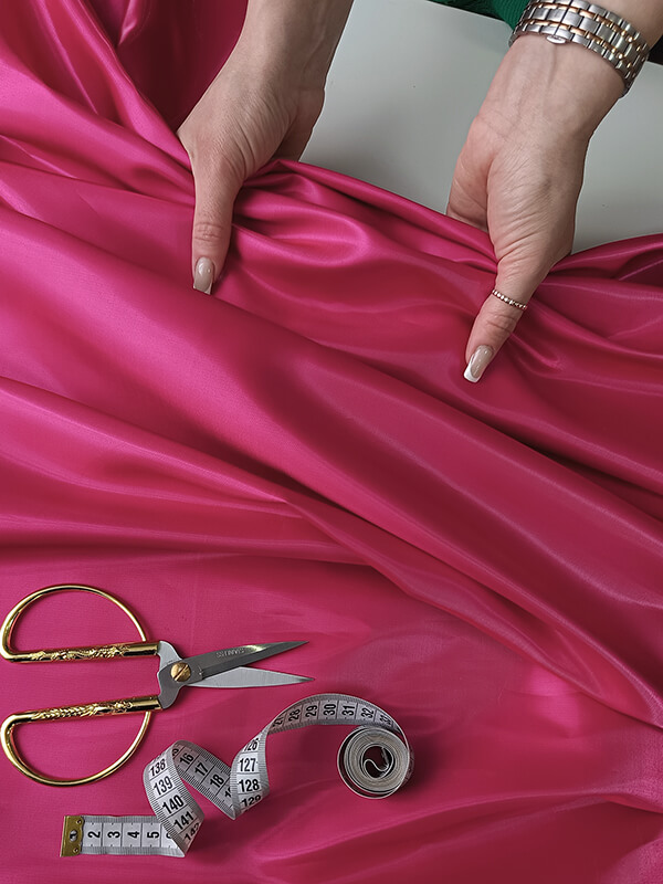 Атлас "Жидкий" "Фуксия"