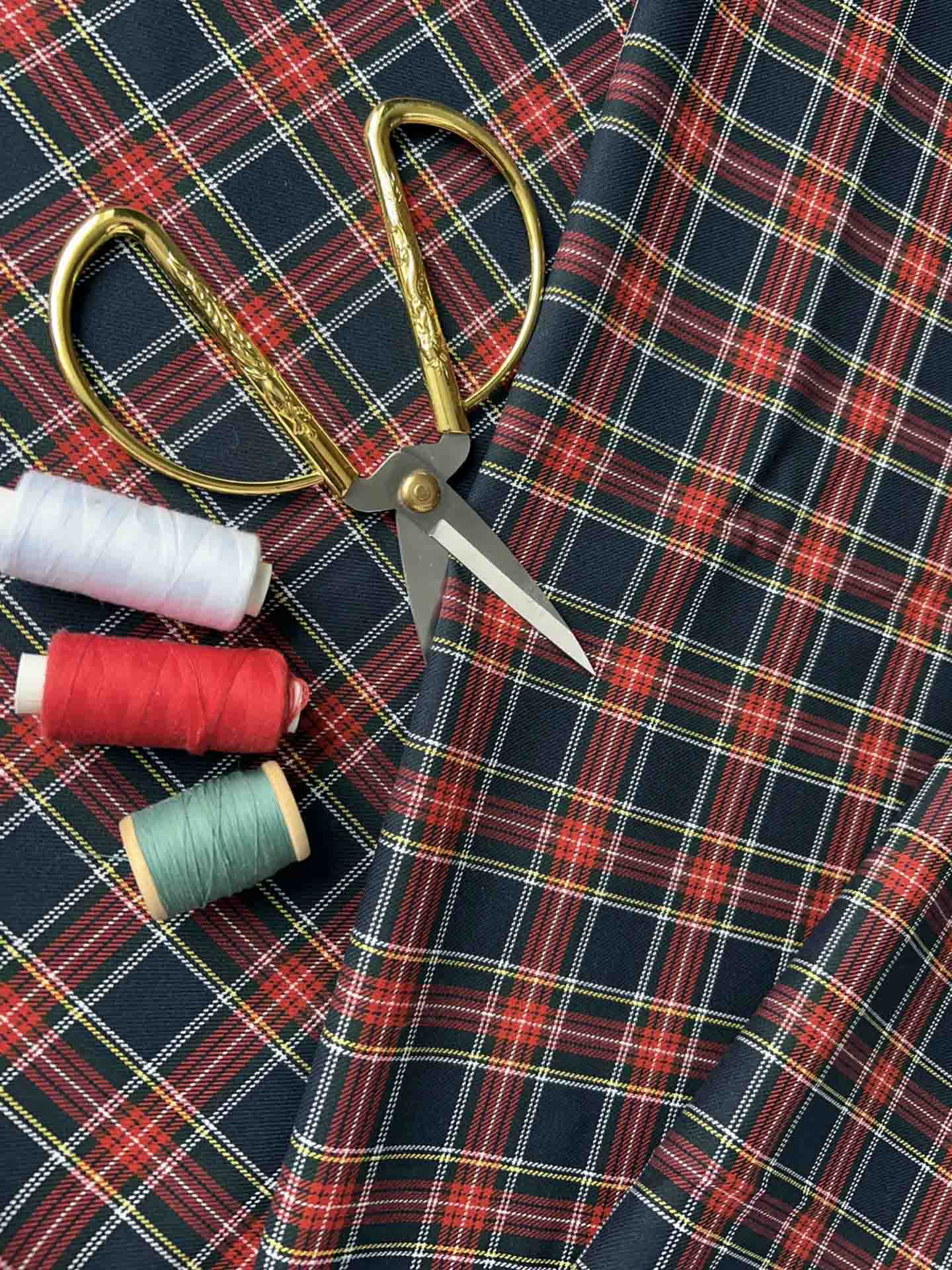 Костюмная ткань в клетку лицей "Принт 1"