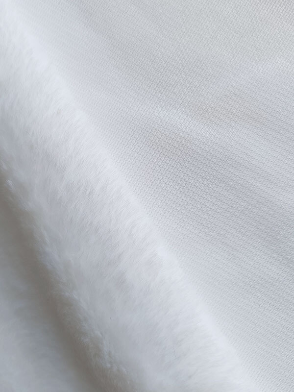 Мех искусственный "Белый"