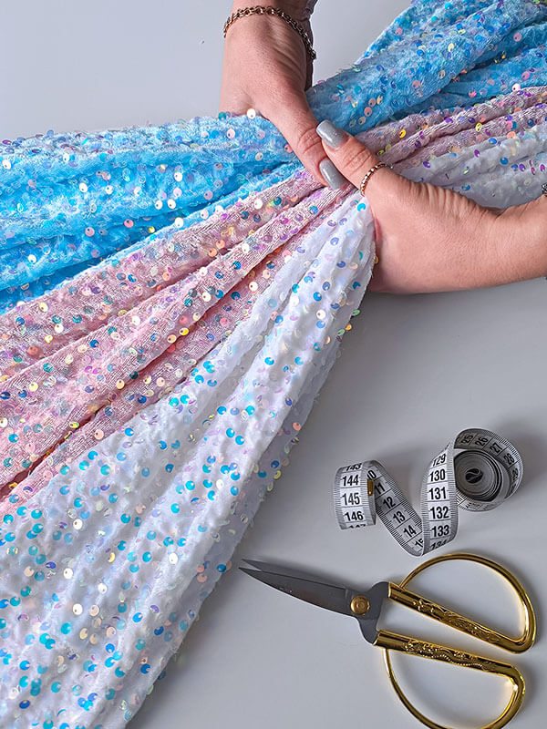 Бархат гладкий "Пудра" с перламутровыми пайетками