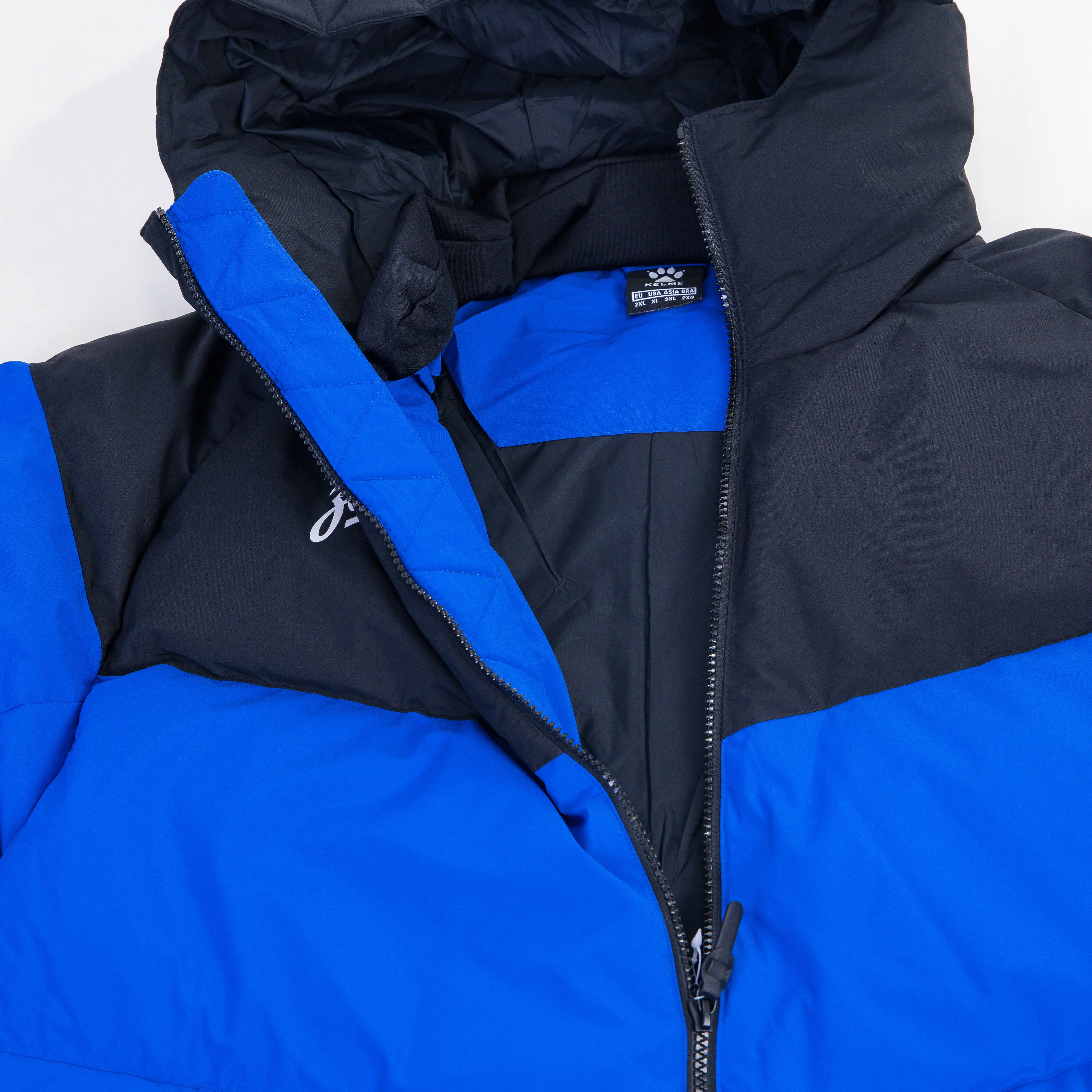 kelme-winter-jacket-blue-black-3