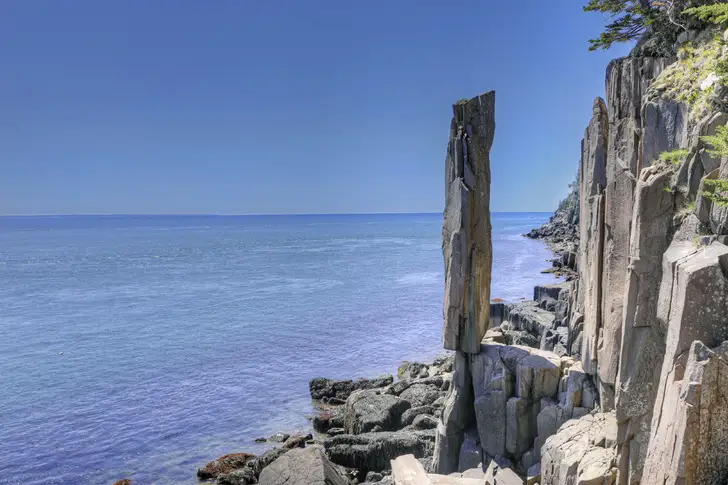 Balancing Rock, Канада