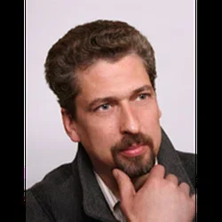 Сергей Валхар - специалист