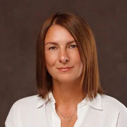 Тина Кубрак - психолог