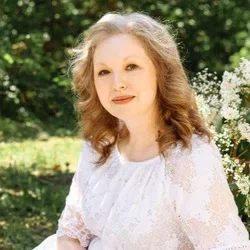 Эльвира Ильясова - психолог