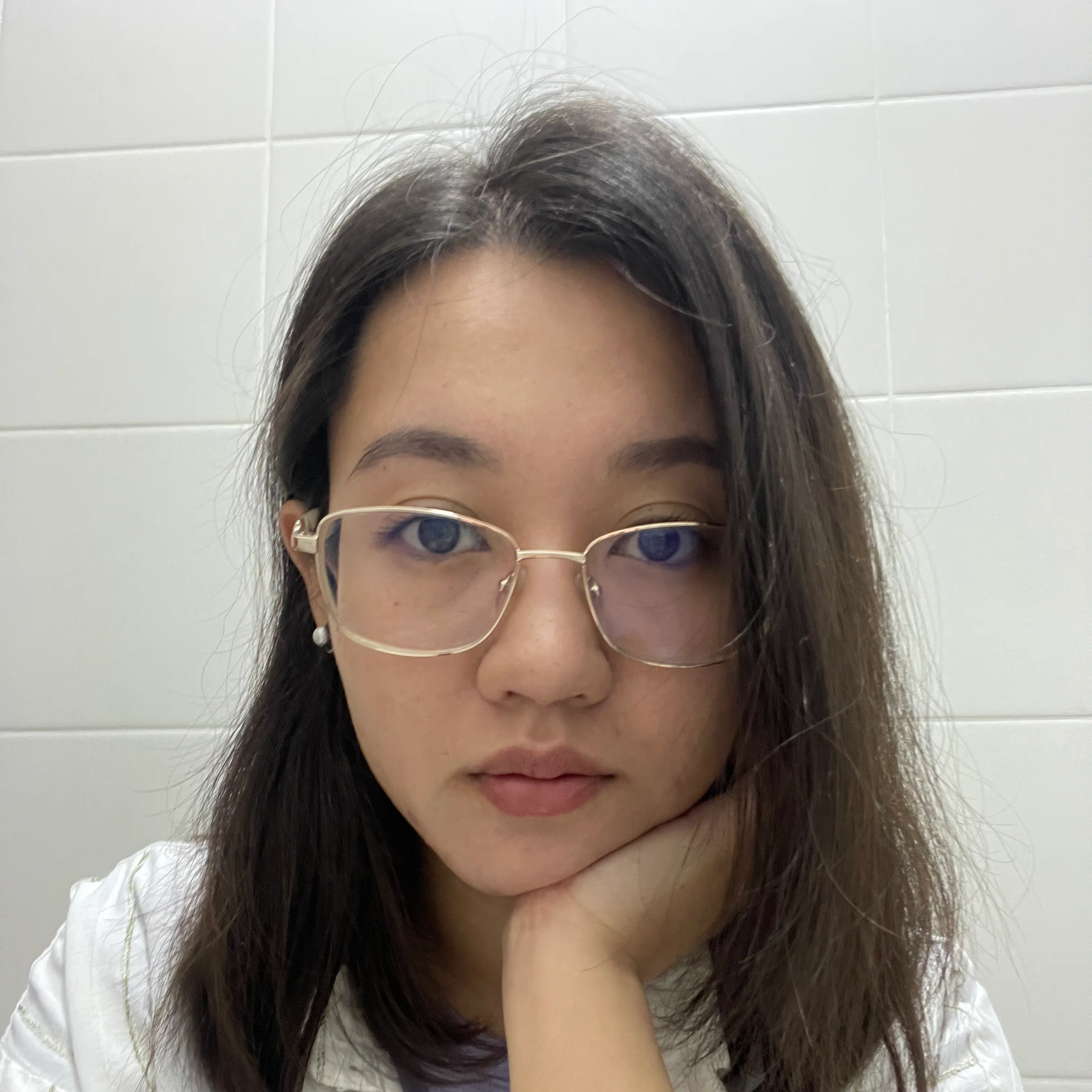 Мээрим Сапарбекова - специалист