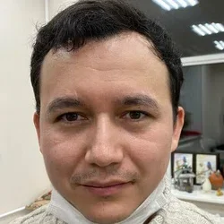 Азат Мурзакаев - психотерапевт