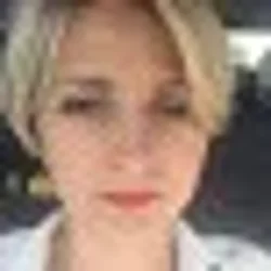 Елена Долишная - специалист