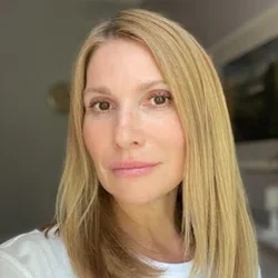 Юлия Аршинова - клинический психолог