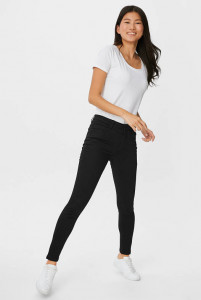 Женские черные джинсы YESSICA Slim jeans