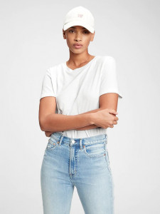 Женская белая футболка GAP 100% Organic Cotton Vintage T-Shirt