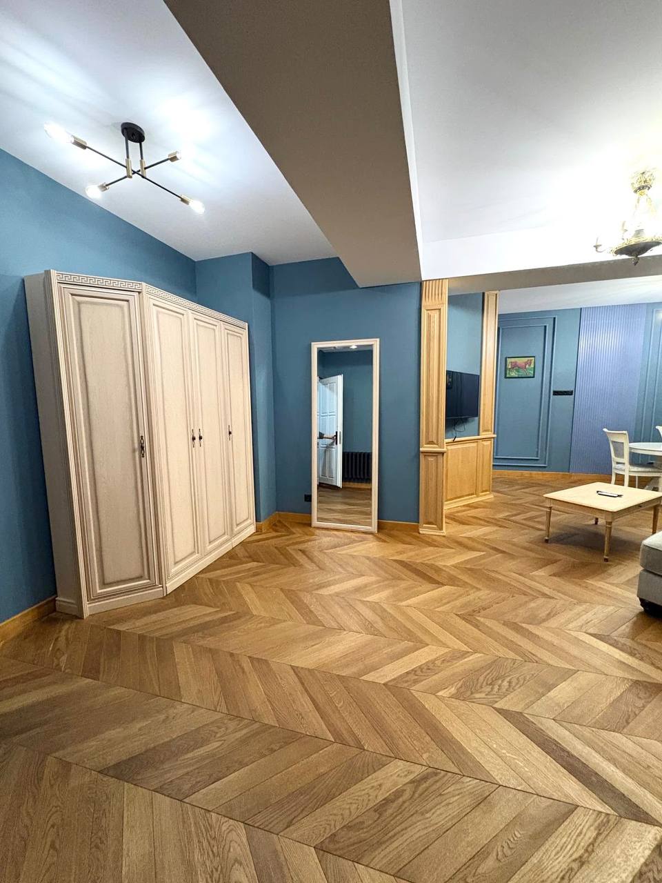 3-room apartment in Vake, $1700/month