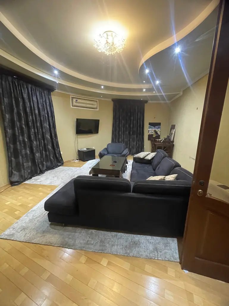 3-room apartment in Saburtalo, Kazbeги Avenue, $1100/month