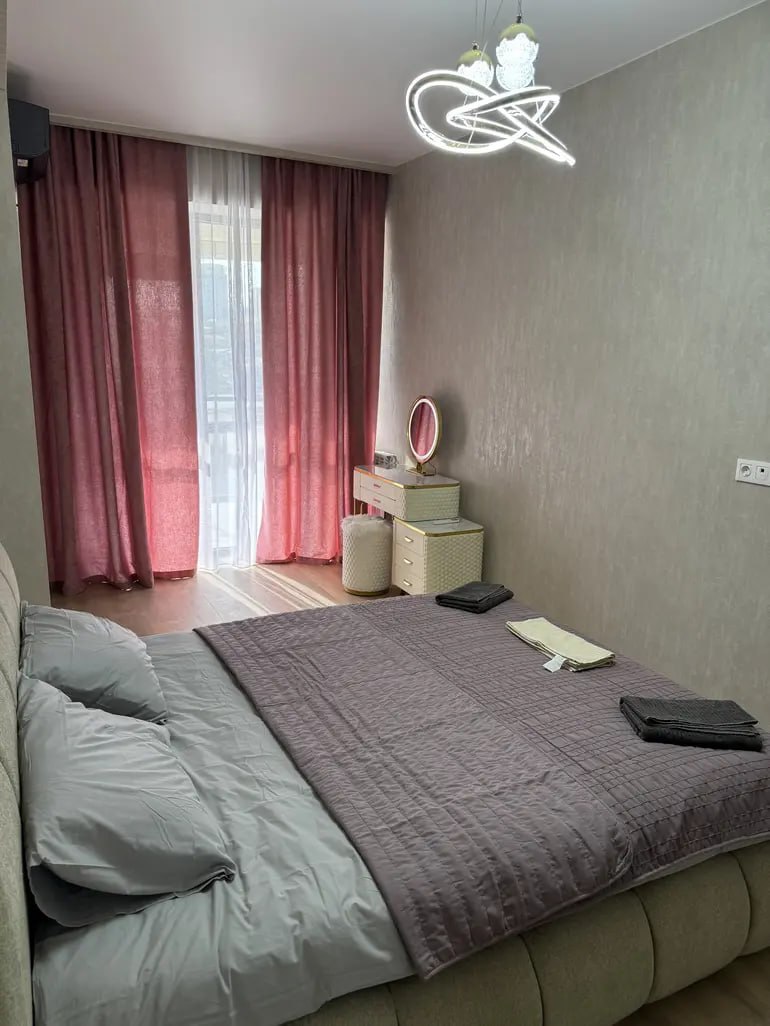 2-room apartment in Saburtalo, $1100/month