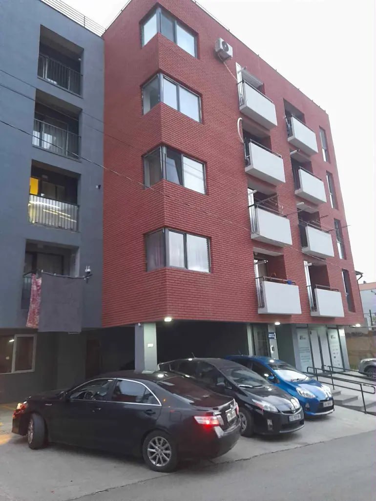 3-room apartment in Saburtalo, $1000/month