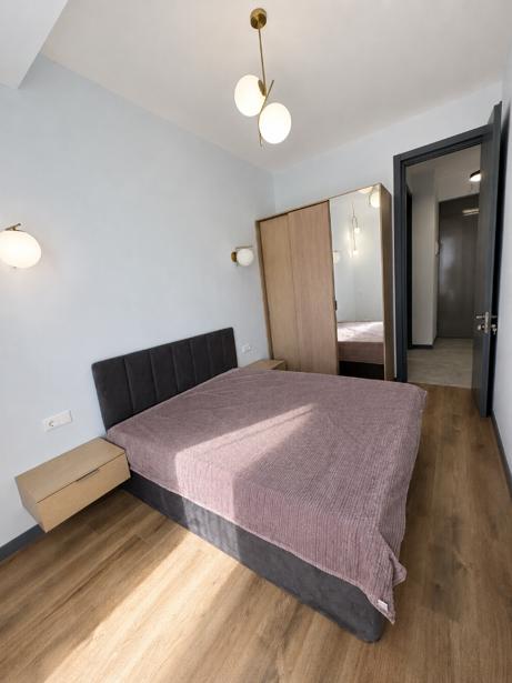 2-room apartment in Vake, $1000/month