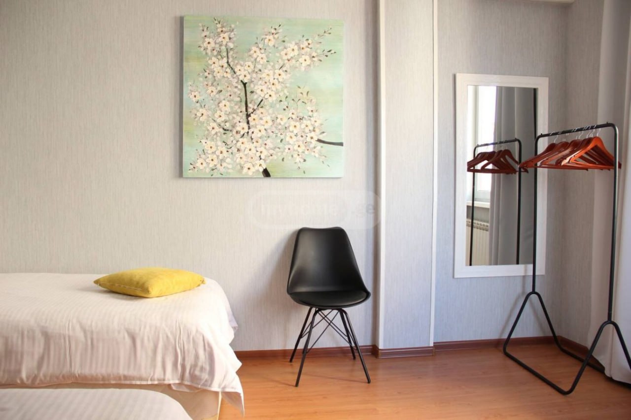 3-room apartment in Old Tbilisi, $1300/month