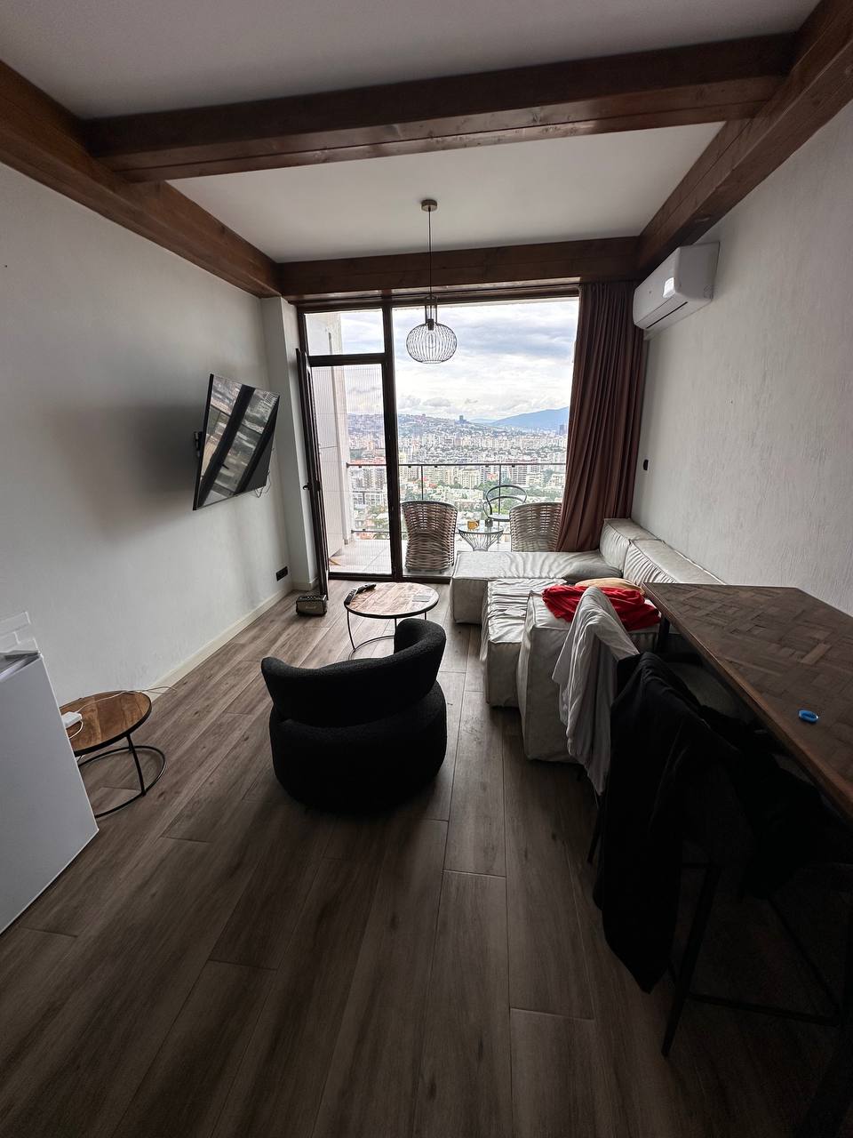 2-room apartment in Vake, $900/month