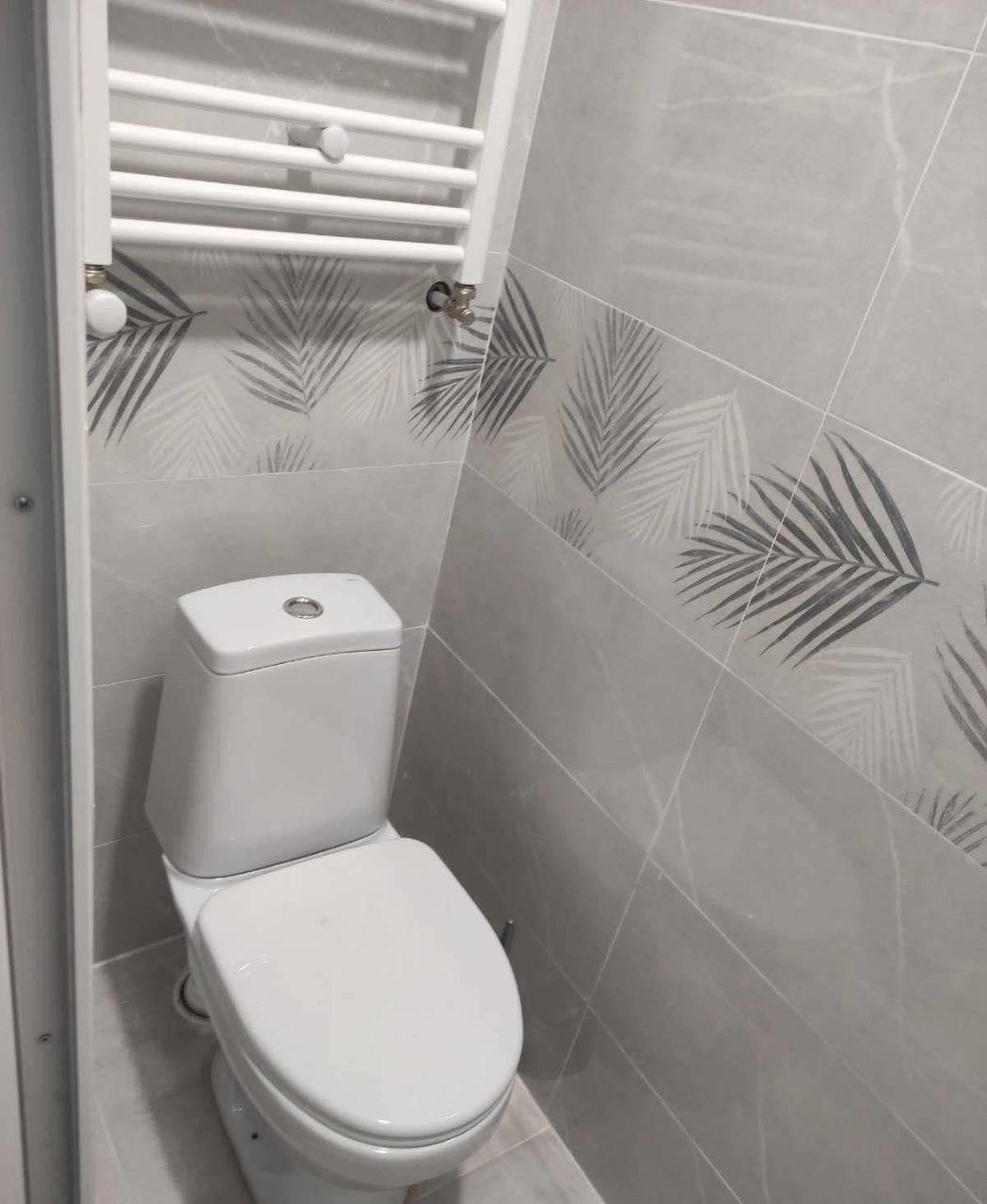 2-room apartment on Valerian Gunia Street, $500/month