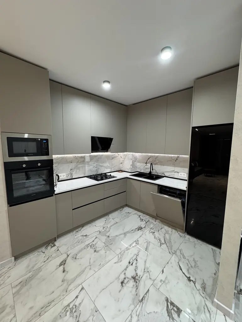 2-room apartment in Saburtalo, $1100/month