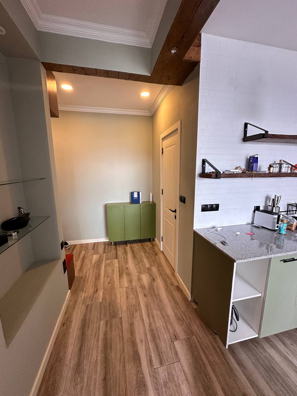 2-room apartment in Vake, $900/month