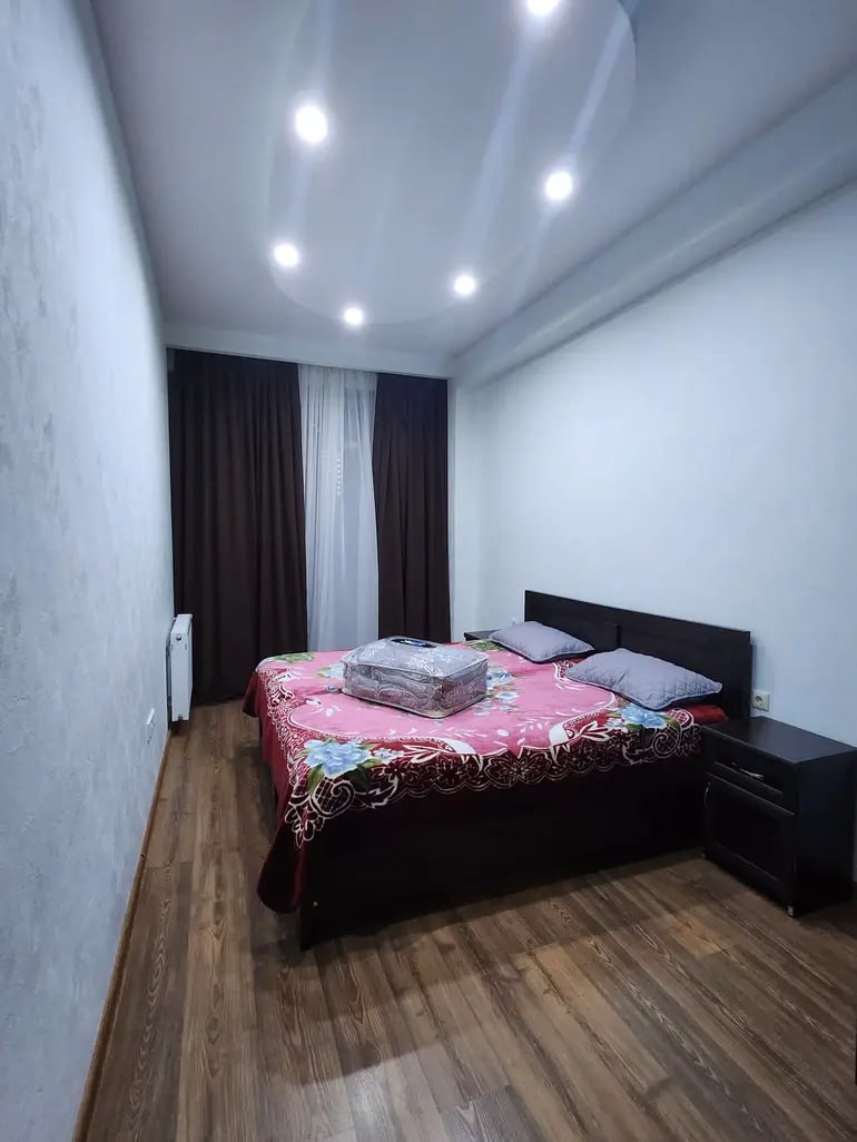 2-ოთახიანი Saburtalo-ში, $570/თვე