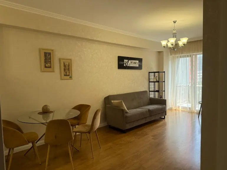 4-room apartment in Saburtalo, $1300/month