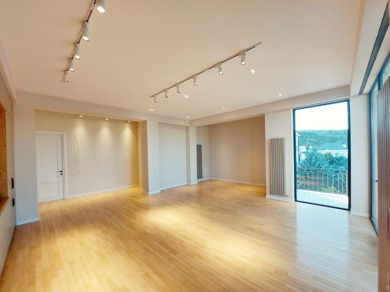 4-room apartment in Saburtalo, $3000/month