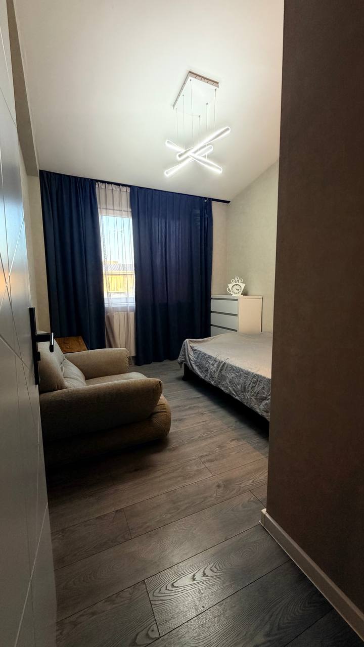 3-комнатная квартира в Тбилиси, $700/месяц