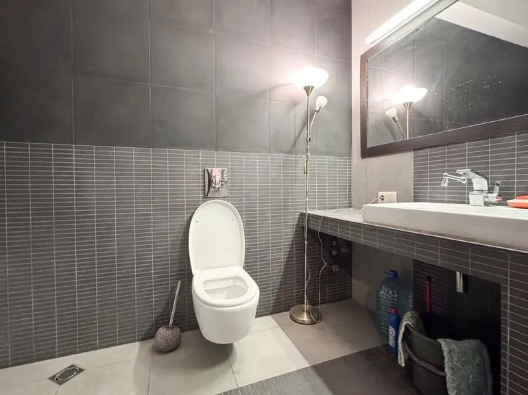 3-room apartment on Nuzubidze, Saburtalo, $900/month